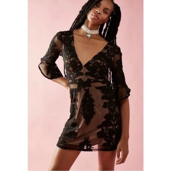 Free People✨Temecula Lace Mini Dress - Black - Picture 1 of 8